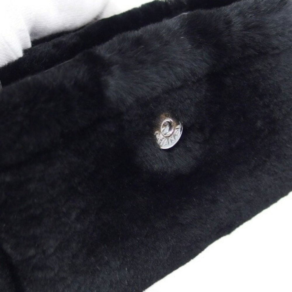 CHANEL Black Pouch - Picture 8 of 11